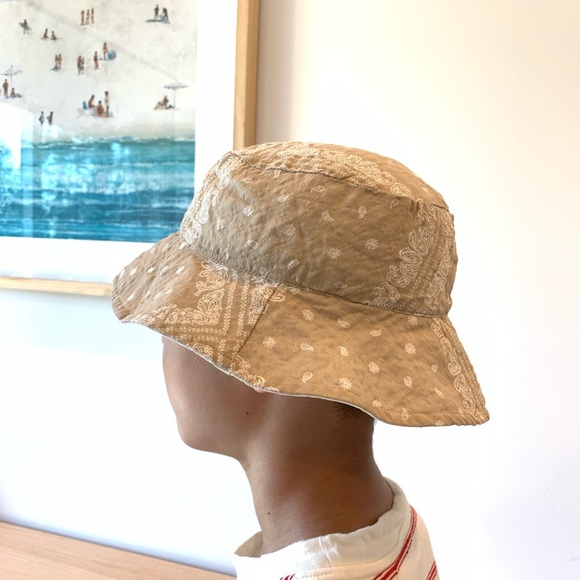 Kids Paisley reversible Bucket Hat - Picture 3 of 4